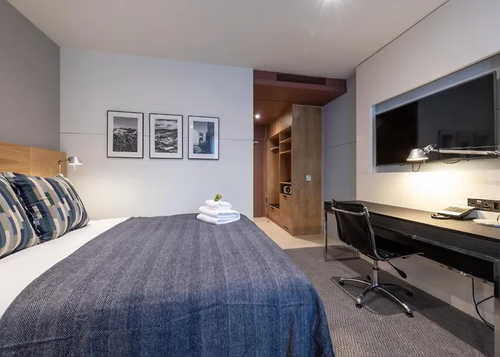 Edinburgh City Center Hotels